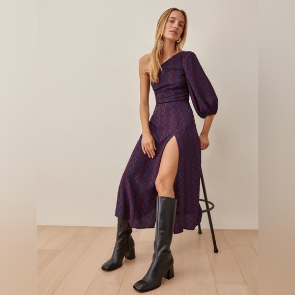 NWT Reformation Lawrence One Shoulder Midi Dress in Marooned, Size 2 - Picture 1 of 10